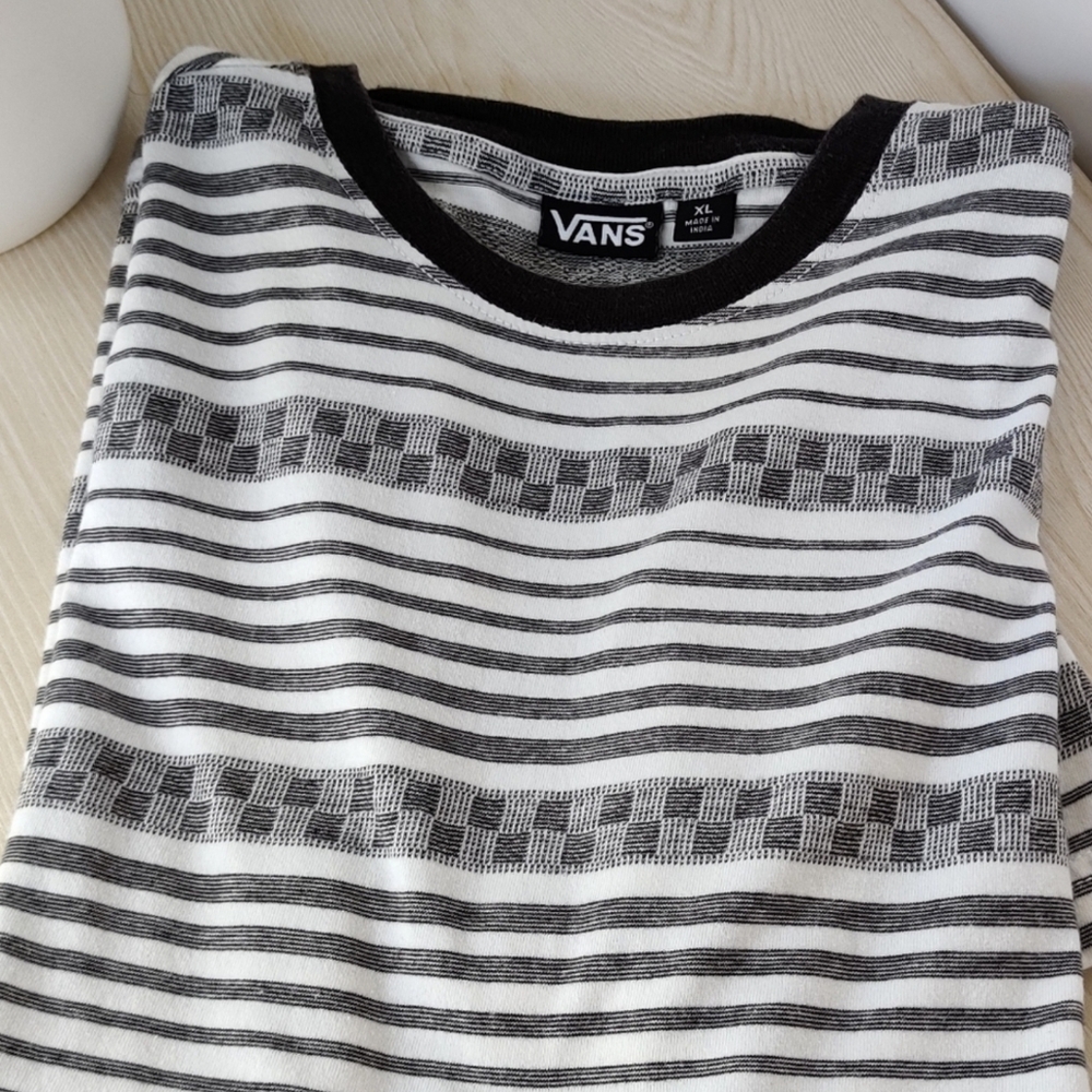 Vans Boys Short Sleeve Shirt, White and Gray Striped and Checkered Size XL